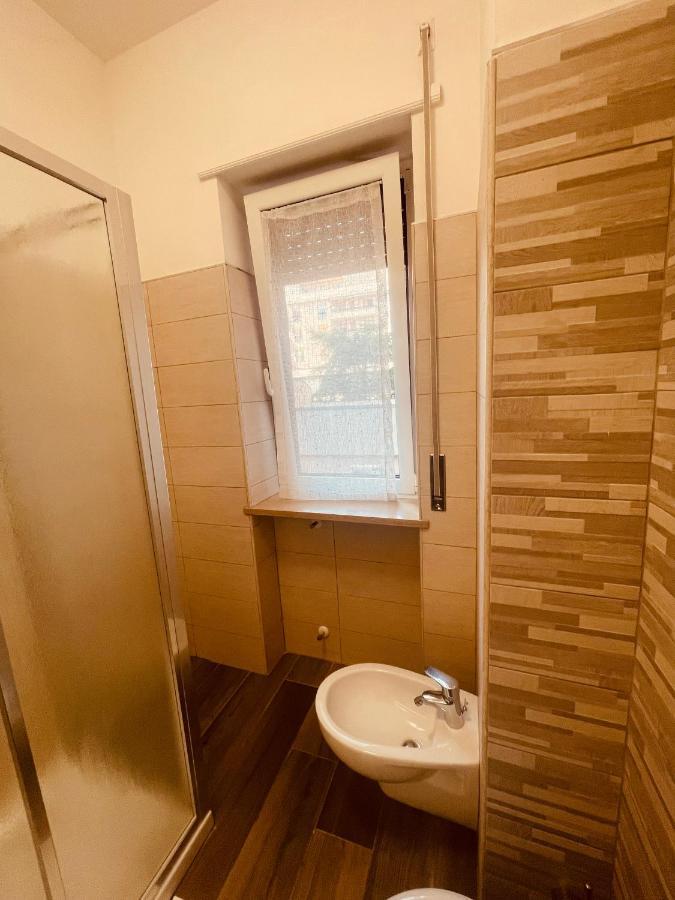 Carducci 83 Bed & Breakfast Pescara Bagian luar foto